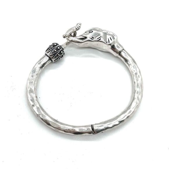 Lucky 🍀 Brand Elephant Bracelet - Picture 3 of 4